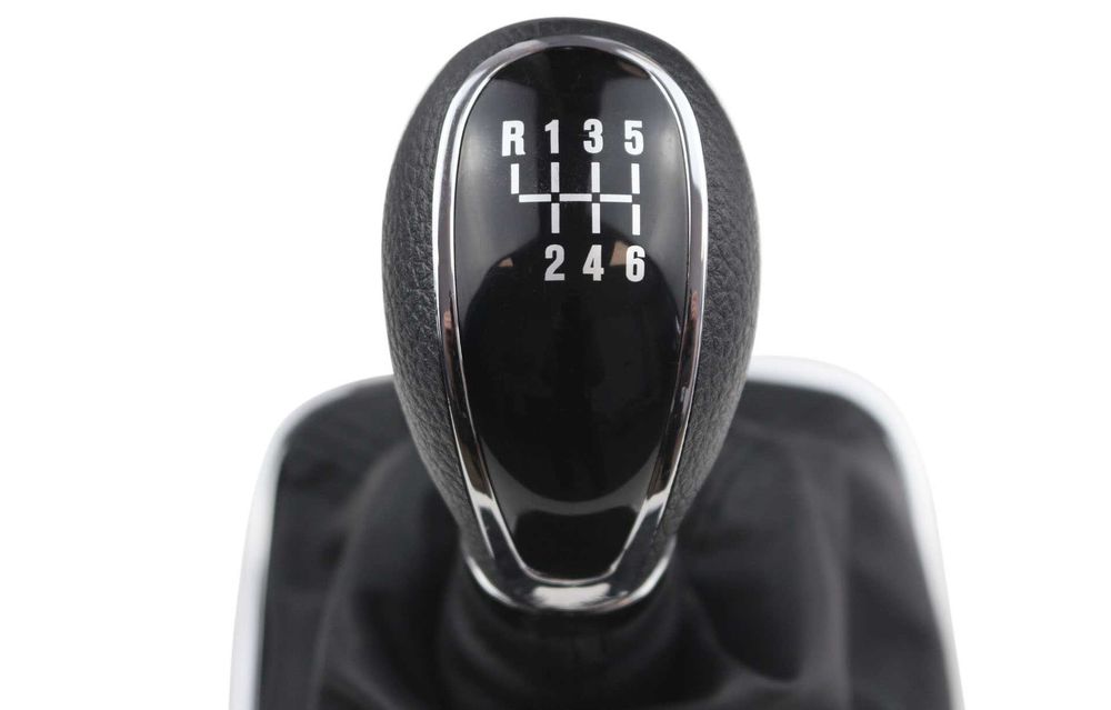 Топка за скоростен лост с маншон за OPEL INSIGNIA с 6 скорости