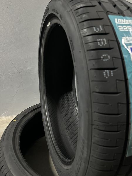 Нови летни гуми LANDSPIDER UHP 225/40R19 93Y XL БОРД 2254019