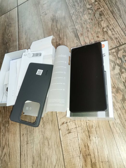 Продавам Redmi Note 14s