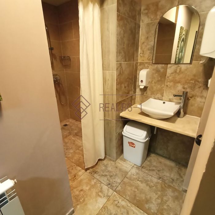 Продава се Заведение в Балчик - 610 кв.м за 1224 €/кв.м - Снимка #1