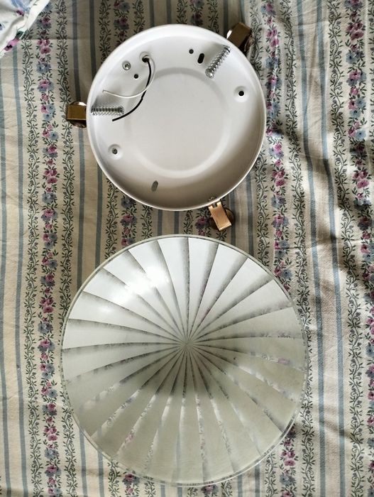 Светильник в коридор