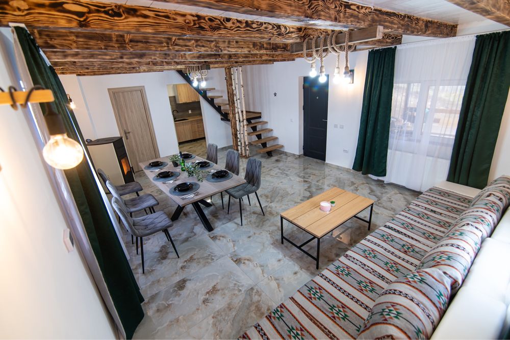 Cabana de Inchiriat cu ciubar OCUPATA DE REVELION