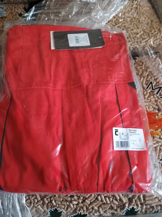 Работно облекло нови