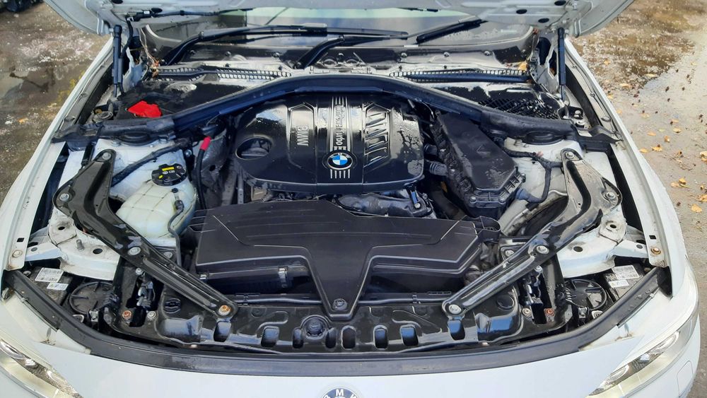 Dezmembrez bmw seria 4 cabrio F33 420D n47 m-pack/bara fata m/capota/