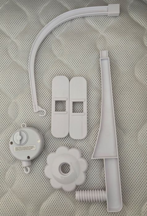 Музикална въртележка за легло Canpol “Girly bears under umbrella”