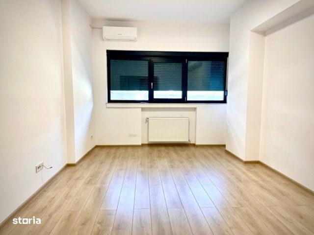 Inchiriere apartament 4 camere Piata Romana