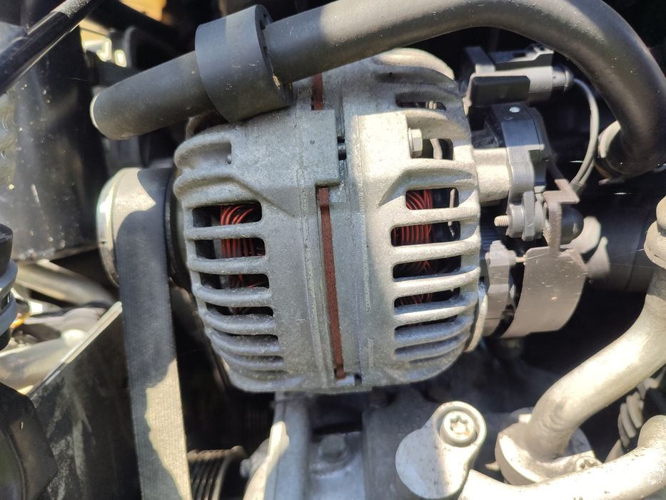 Vw Passat b6,2,0tdi-140cp,întreg sau ptr dezmembrat!!!