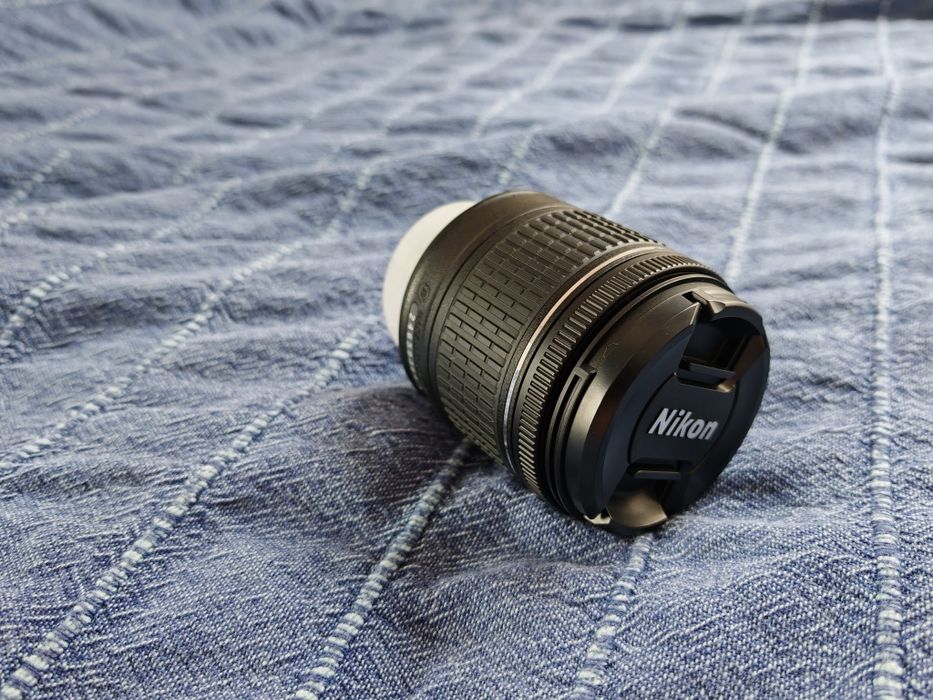 Фотоапарат Nikon D3500 с два обектива