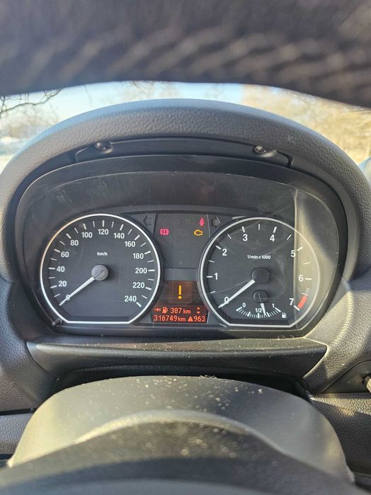 Vând BMW 118i 2.0 143 cai