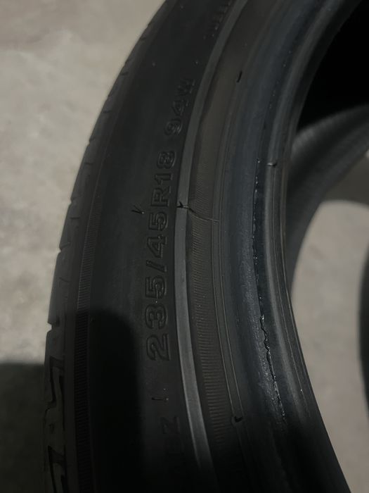 235/45r18 bridgestoun