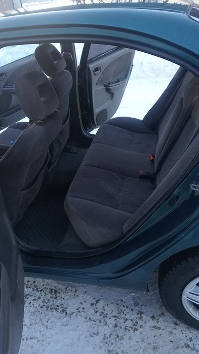 Продам Тойота Авенсис срочно