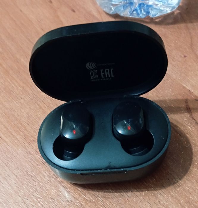 Беспроводные наушники