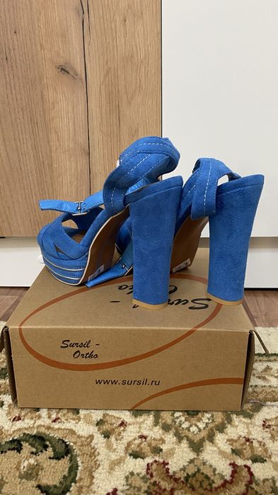 Новые    босаножки