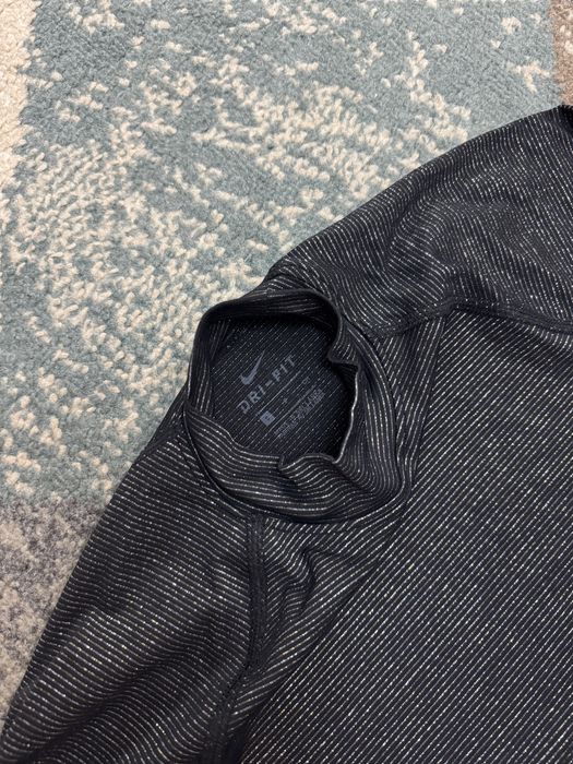 Дамскa блузка Nike