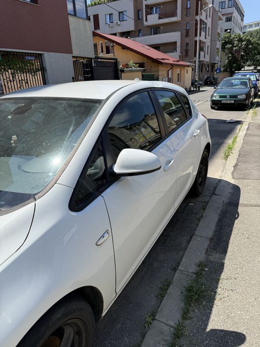 Opel Astra J Turbo 1.4 2010 Benzina