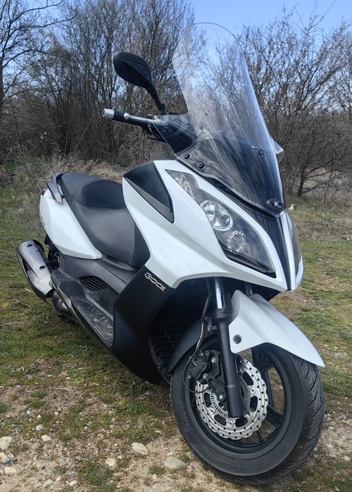 Скутер Kymco Downtown 300i ABS