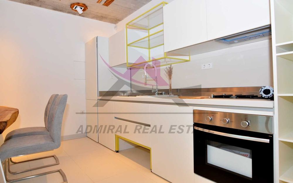 Дава се под наем Двустаен апартамент в Варна, Бриз - 99 кв.м за 1200 € - Снимка #1