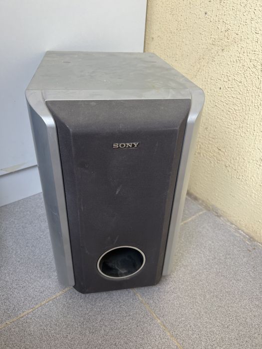 Продается сабвуфер Sony