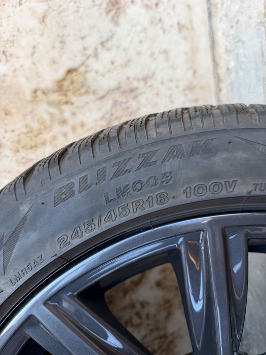 Зимни гуми Bridgestone 245/45/18