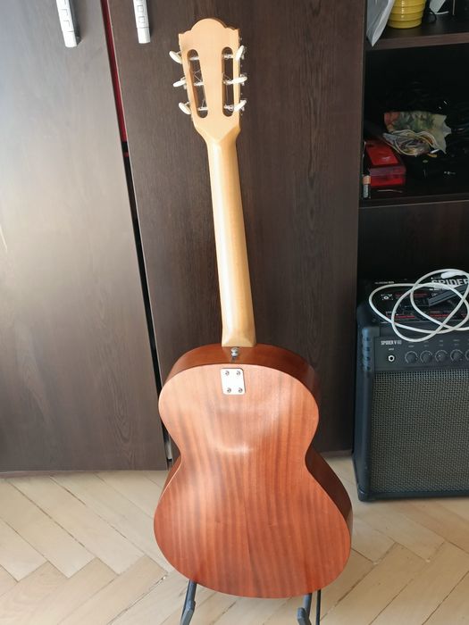 Chit.Vintage Framus