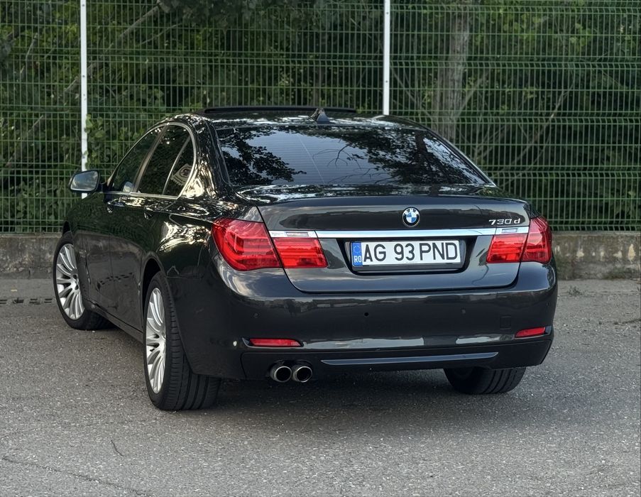 BMW 7 Series 2010 — imagine 3