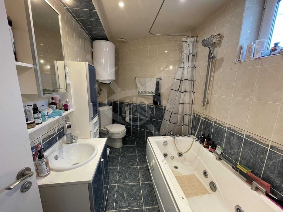 Продава се Двустаен апартамент в Варна, м-т Евксиноград - 75 кв.м за 2200 €/кв.м - Снимка #6