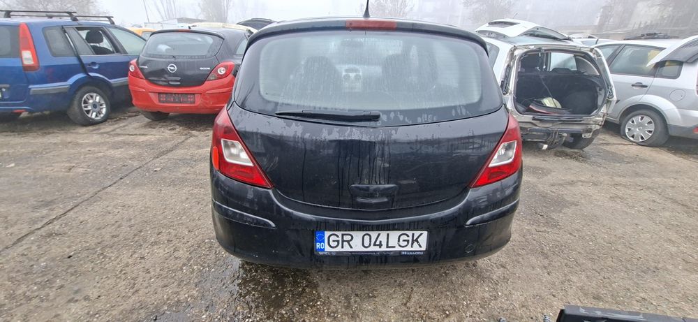 Dezmembrez Opel Corsa D 1.2 B 2009 Z12XEP