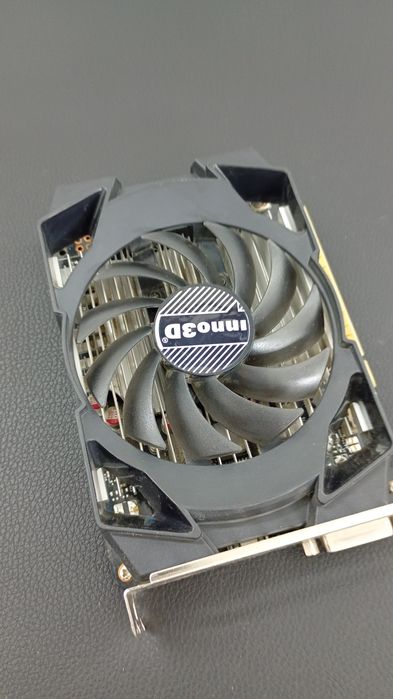 Видеокарта 1050 2гб