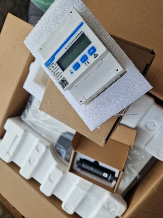 SCHIMB sau VAND Invertor NOU Growatt 8000TL3-XH OFF Grid hibrid 8kw