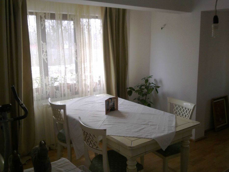 Vanzare urgenta ! Vila la pret de apartament