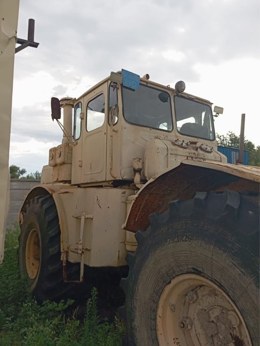 Продам трактор К700