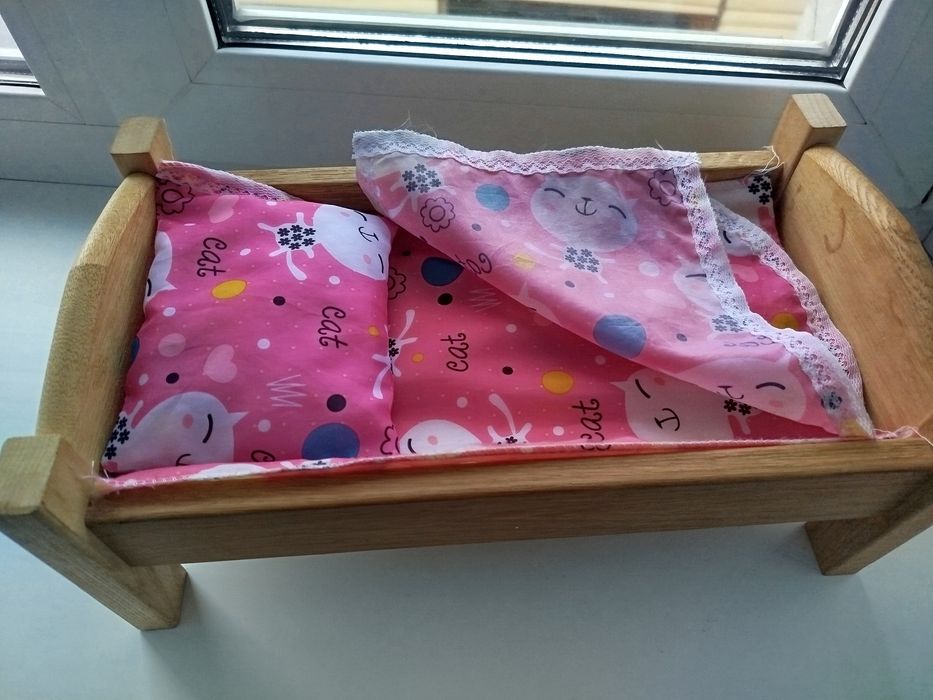 Кровать для куклы