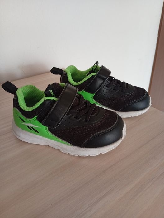 Маратонки без забележки