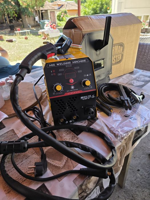 Телоподаващо комбиниран с електронен 2в1