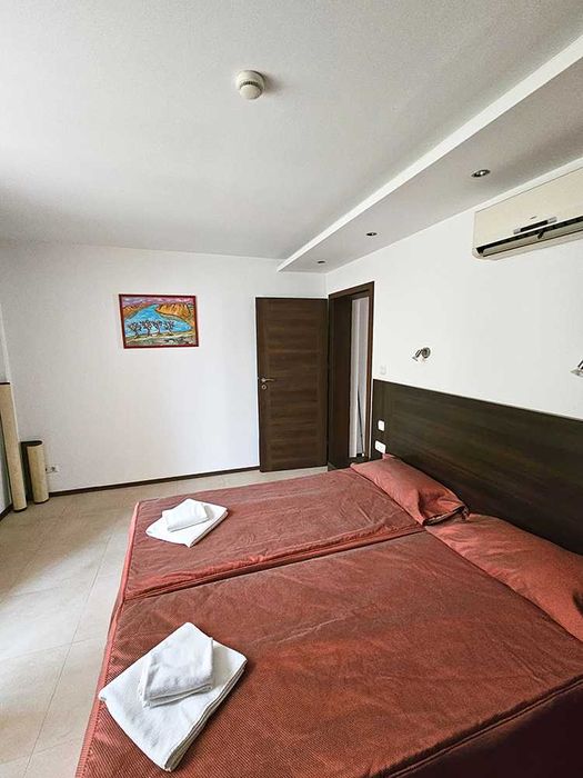 Продава се Тристаен апартамент в Балчик - 135 кв.м за 741 €/кв.м - Снимка #7