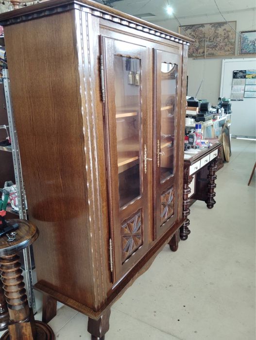 Витрина в баски стил