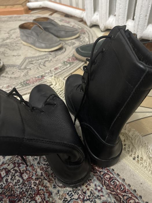 Берцы летние 45го размера.