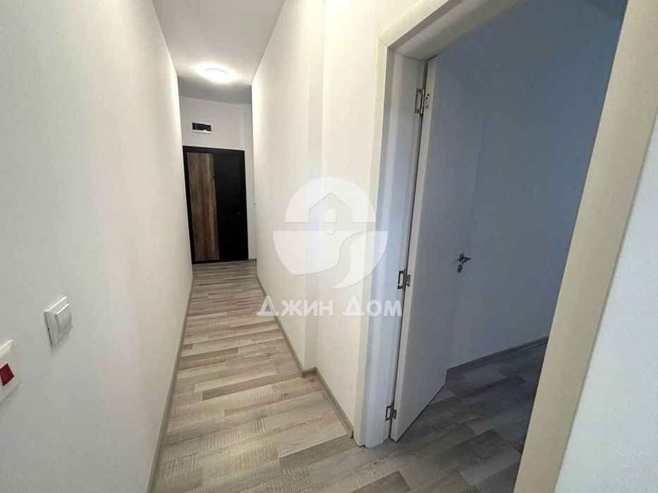 Продава се Двустаен апартамент в Бургас, Лазур - 73 кв.м за 1576 €/кв.м - Снимка #7