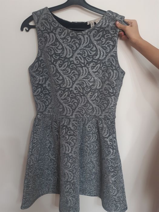 Продам красивое платье