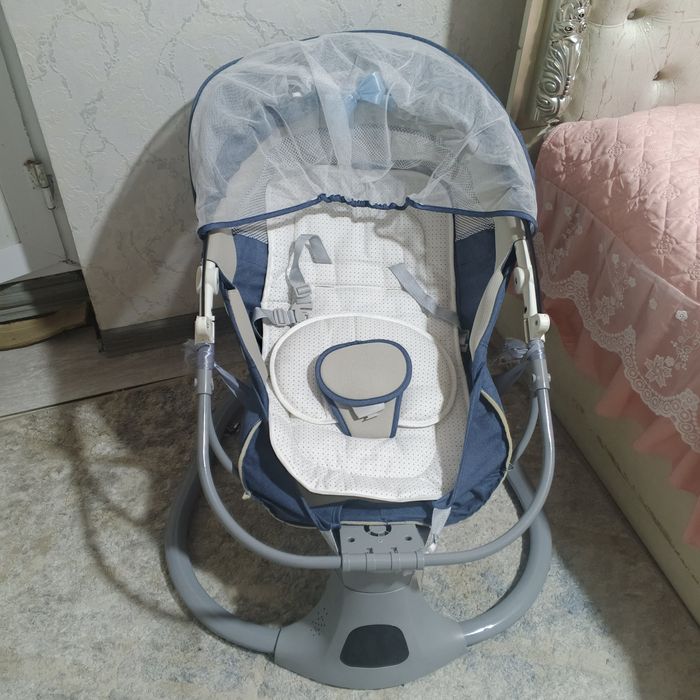 Bolalar  va chaqaloqlar uchun leyjyak tebratma kreslo