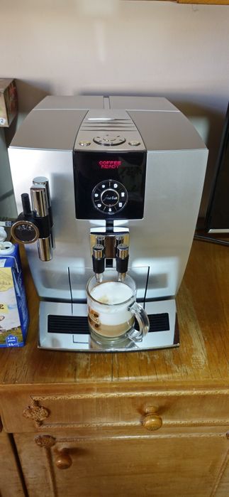 Espressor cafea  automat Jura Impressa J 9.2