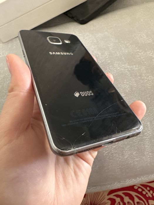 Продам Samsung A3 2016 на запчасти