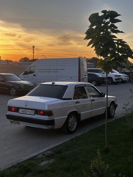 Mercedes benz 190e