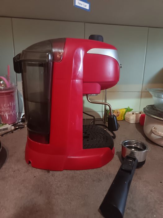Aparat cafea DeLonghi