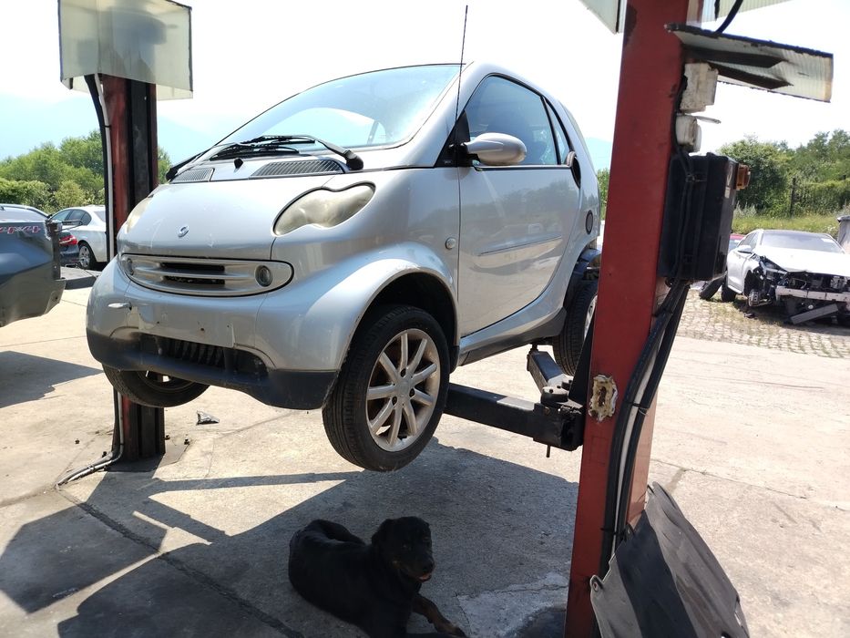 Smart fortwo 0.6 и 0.7 на части