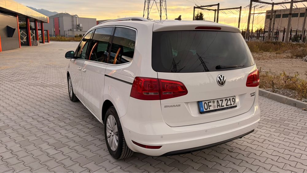 Volkswagen Sharan 2.0 140cp 7 locuri