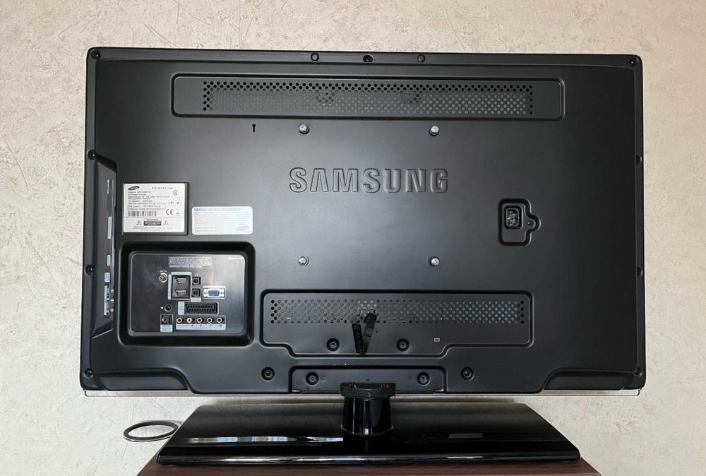 Телевизор Samsung 5 Серия