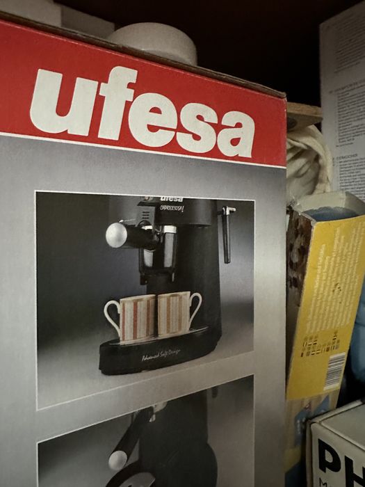 Expresor cafea Ufesa nou