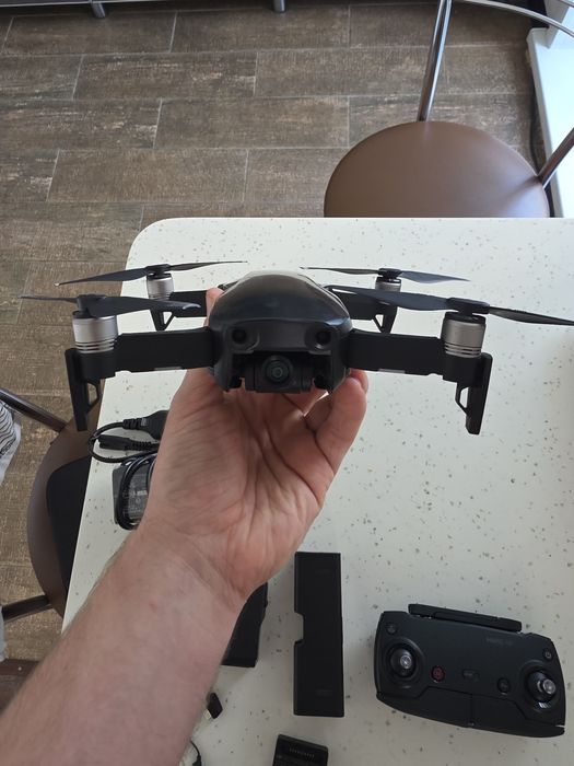 DJI Mavic air Дрон