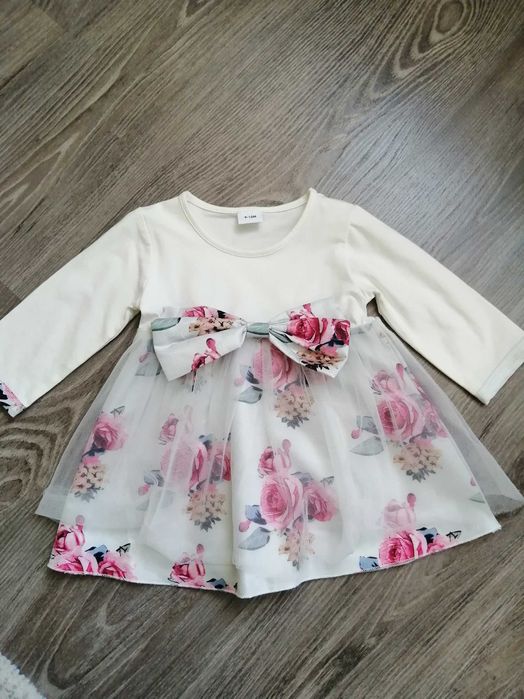 Рокли за момиче H&M и Waikiki 12-18м.